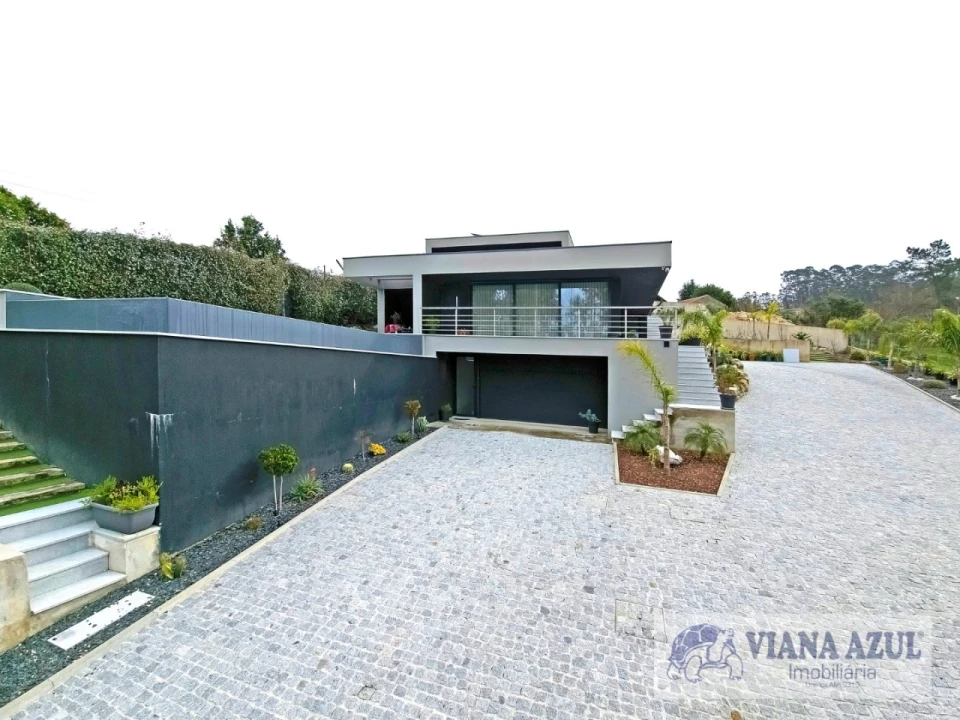 Moradia T3 para Venda em Vila Franca Foto 11