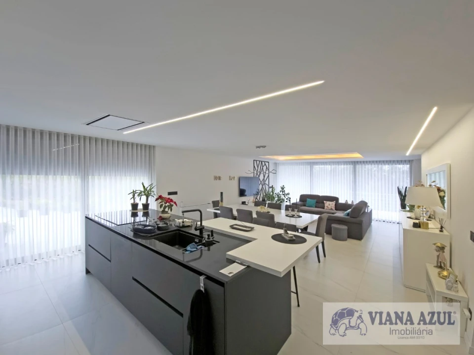 Moradia T3 para Venda em Vila Franca Foto 12