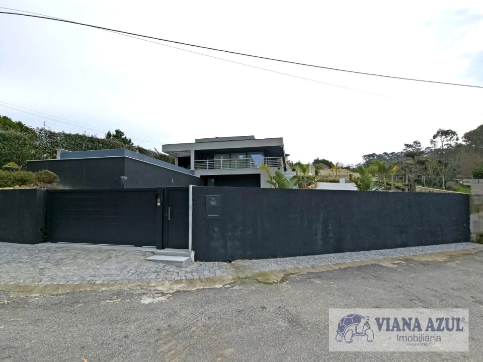 Moradia T3 para Venda em Vila Franca Foto 51