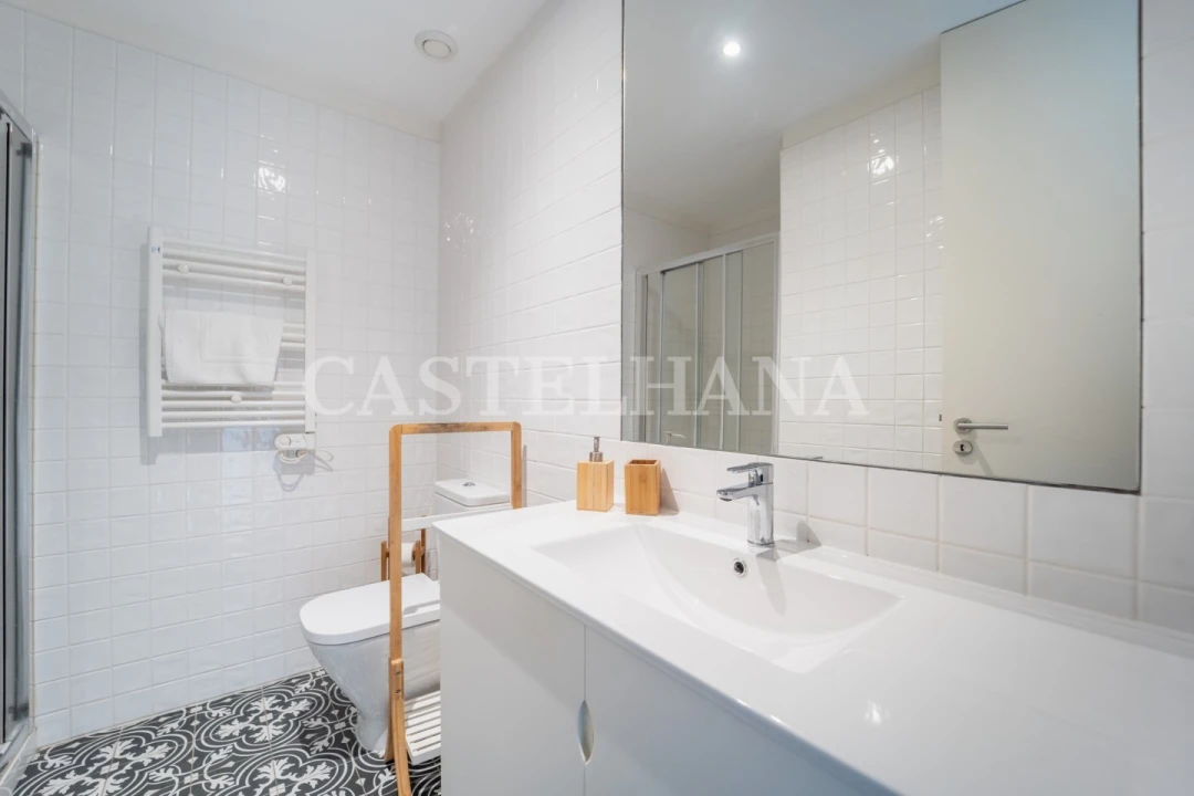 Apartamento para Venda em Cedofeita, Santo Ildefonso, Sé, Miragaia, São Nicolau e Vitória Foto 15