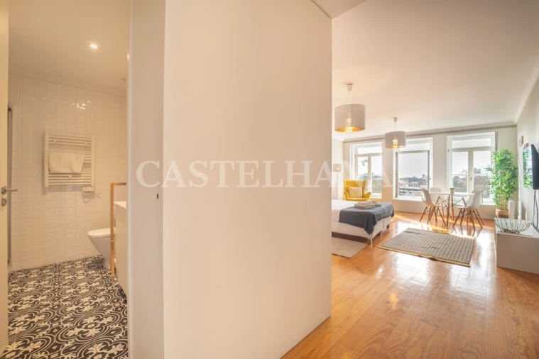 Apartamento para Venda em Cedofeita, Santo Ildefonso, Sé, Miragaia, São Nicolau e Vitória Foto 2