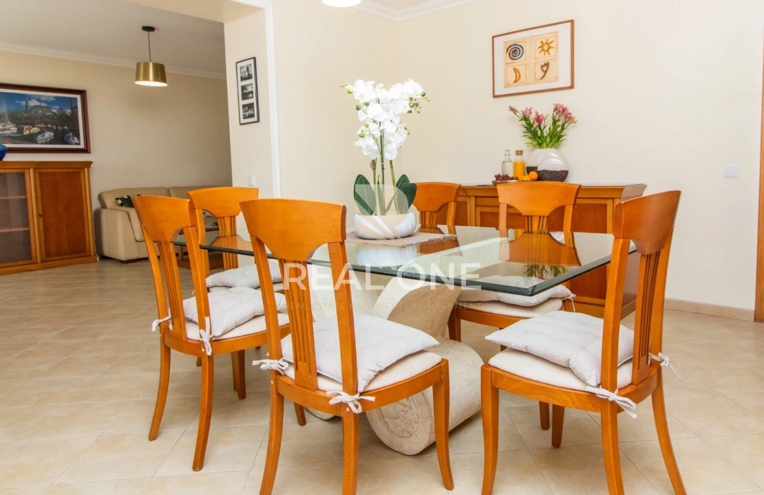 Apartamento T3 para Venda em Albufeira e Olhos de Água Foto 9