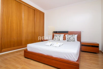 Apartamento T3 para Venda em Albufeira e Olhos de Água