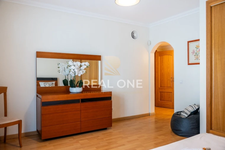 Apartamento T3 para Venda em Albufeira e Olhos de Água Foto 59