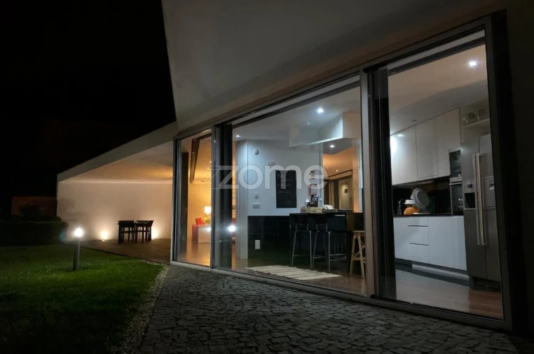 Moradia T4 para Venda em Caminha (Matriz) e Vilarelho Foto 4