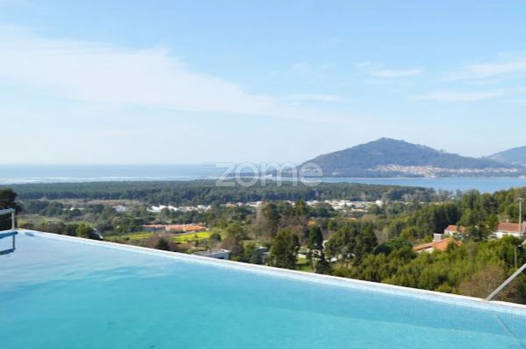 Moradia T4 para Venda em Caminha (Matriz) e Vilarelho Foto 6