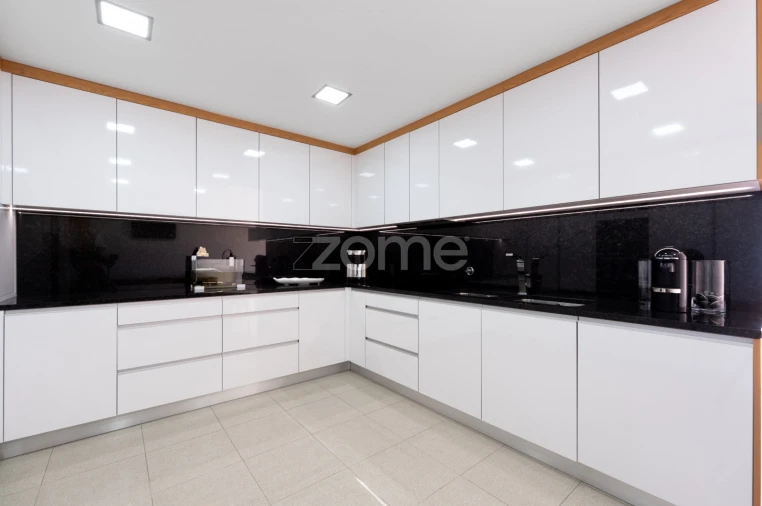 Apartamento T3 para Venda em Rio Tinto Foto 6