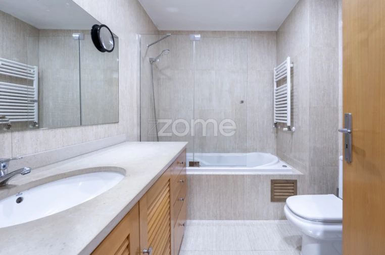 Apartamento T3 para Venda em Rio Tinto Foto 16