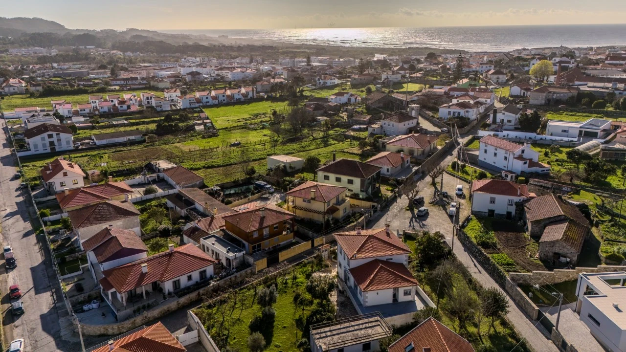 Moradia T4 para Venda em Vila Praia de Ancora Foto 45