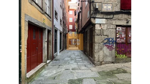 Prédio para Venda em Cedofeita, Santo Ildefonso, Sé, Miragaia, São Nicolau e Vitória