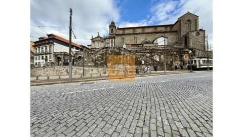 Prédio para Venda em Cedofeita, Santo Ildefonso, Sé, Miragaia, São Nicolau e Vitória