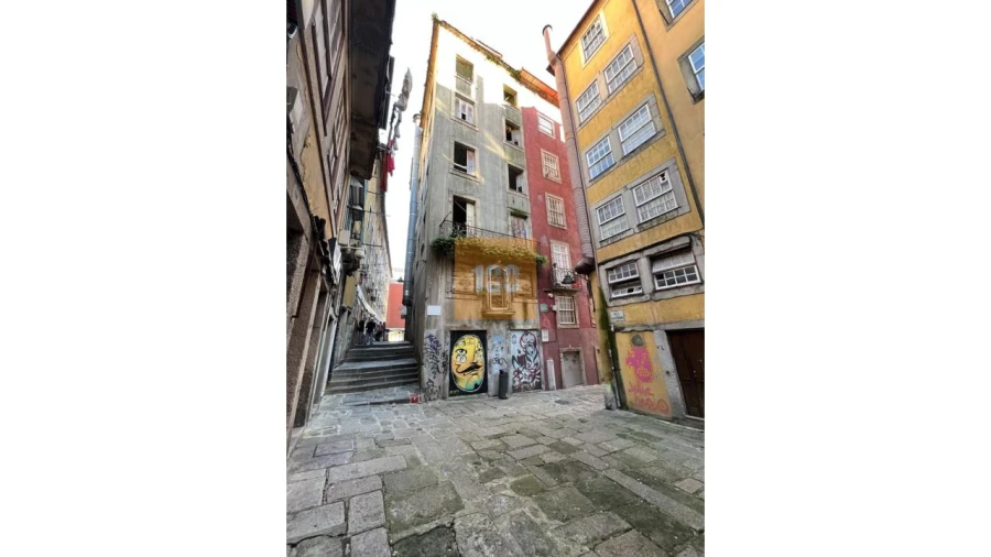 Prédio para Venda em Cedofeita, Santo Ildefonso, Sé, Miragaia, São Nicolau e Vitória Foto 3