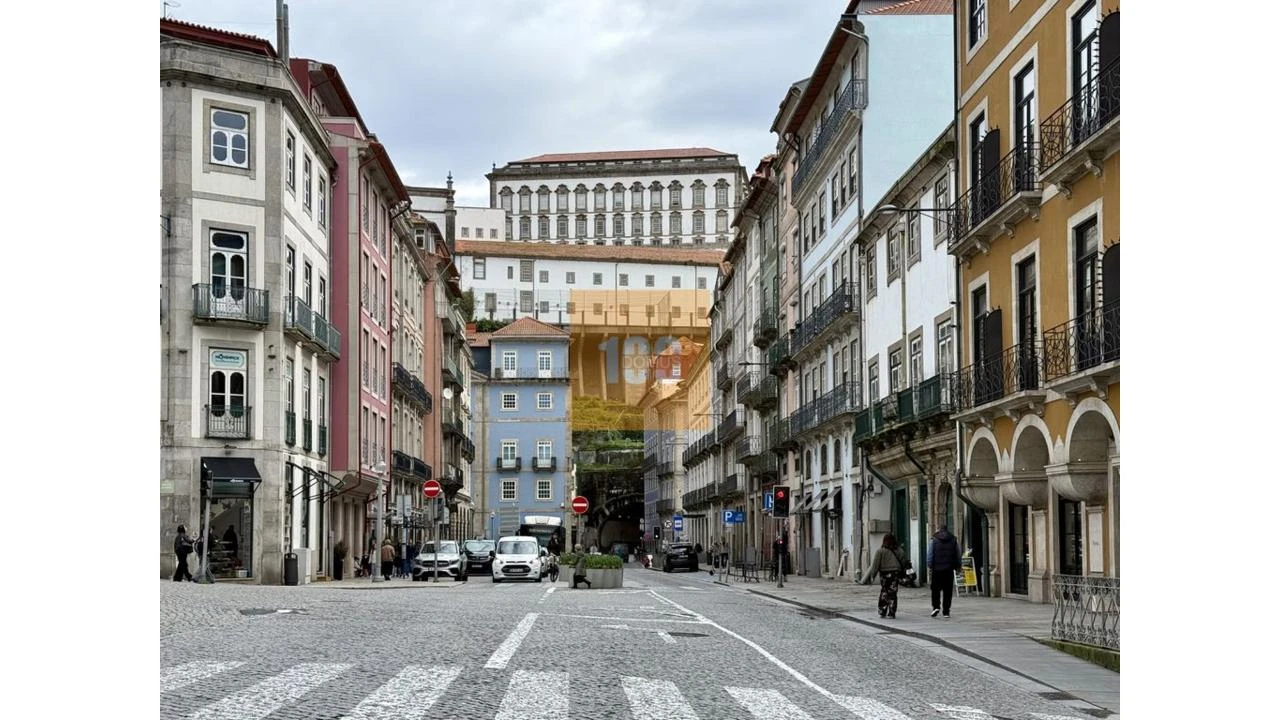 Prédio para Venda em Cedofeita, Santo Ildefonso, Sé, Miragaia, São Nicolau e Vitória Foto 1