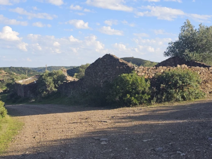 Terreno para Venda em Luz de Tavira e Santo Estêvão Foto 3