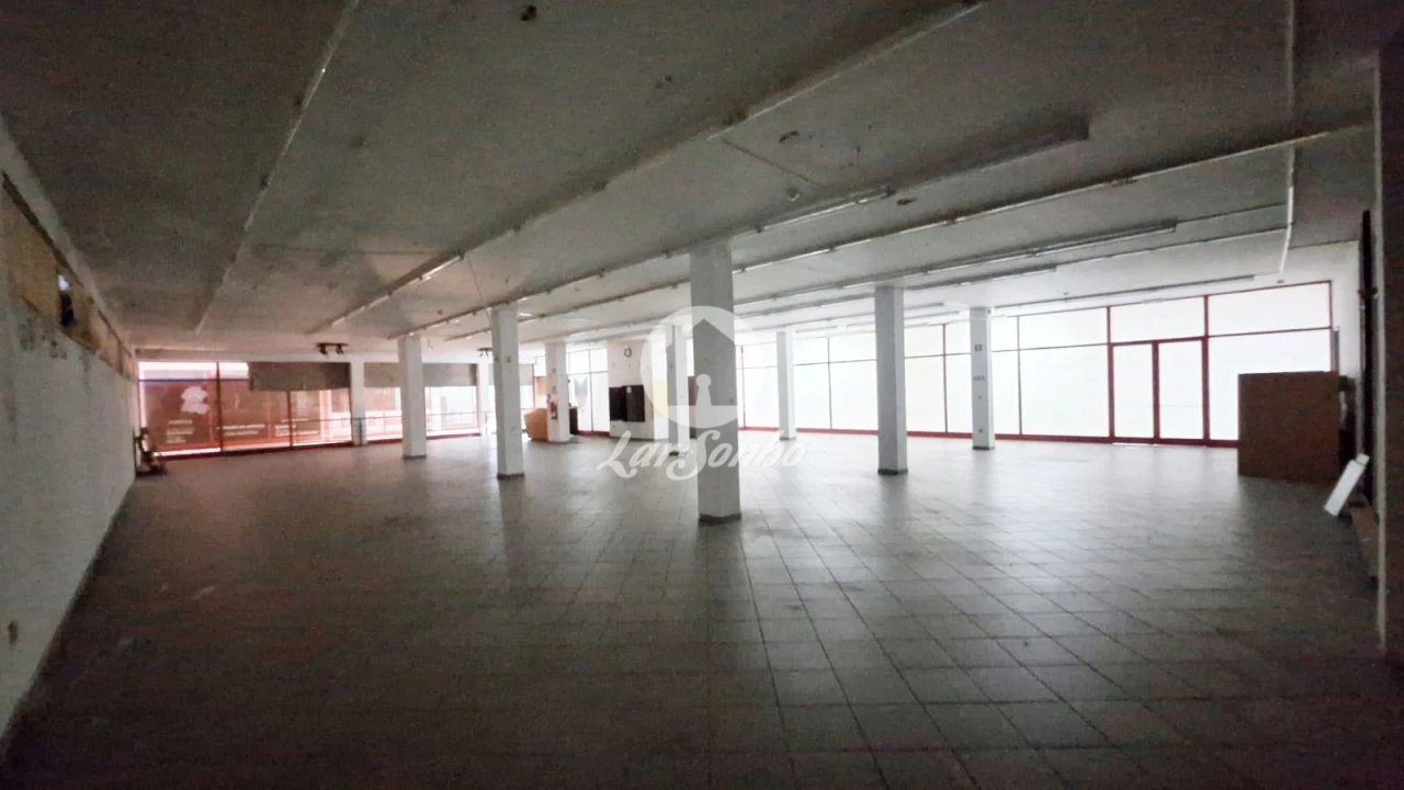 Loja para Venda em Vila Nova de Famalicão e Calendário Foto 5