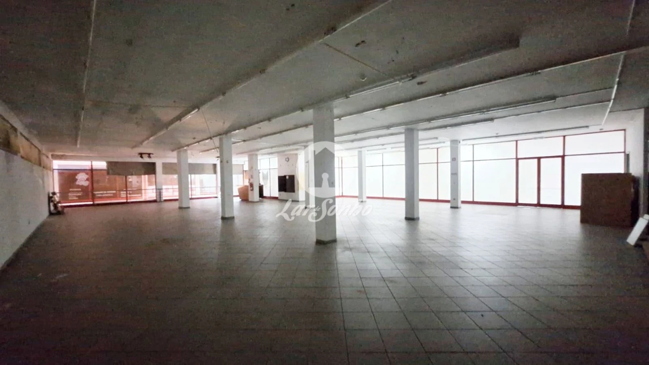 Loja para Venda em Vila Nova de Famalicão e Calendário Foto 6