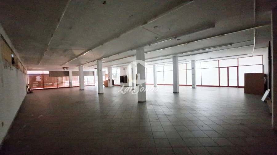 Loja para Venda em Vila Nova de Famalicão e Calendário Foto 5