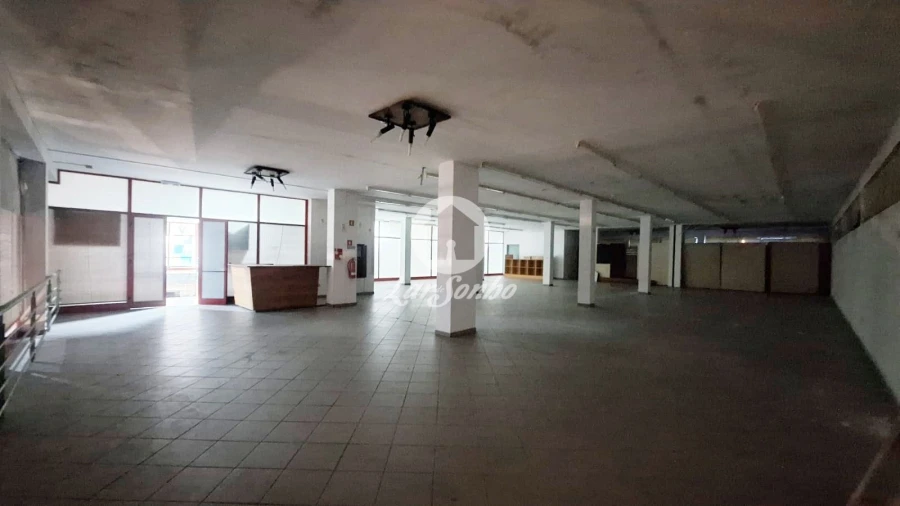 Loja para Venda em Vila Nova de Famalicão e Calendário Foto 8