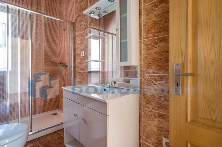 Apartamento para Venda em Pinhão Foto 3