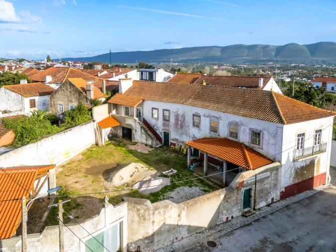 Moradia T7 para Venda em Aljubarrota Foto 22