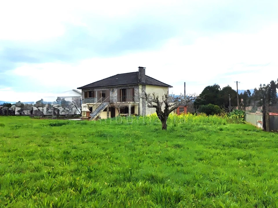 Moradia T3 para Venda em Lanheses Foto 24