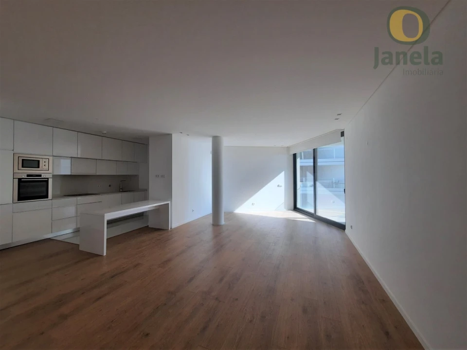 Apartamento T2 para Venda em Olhão Foto 2