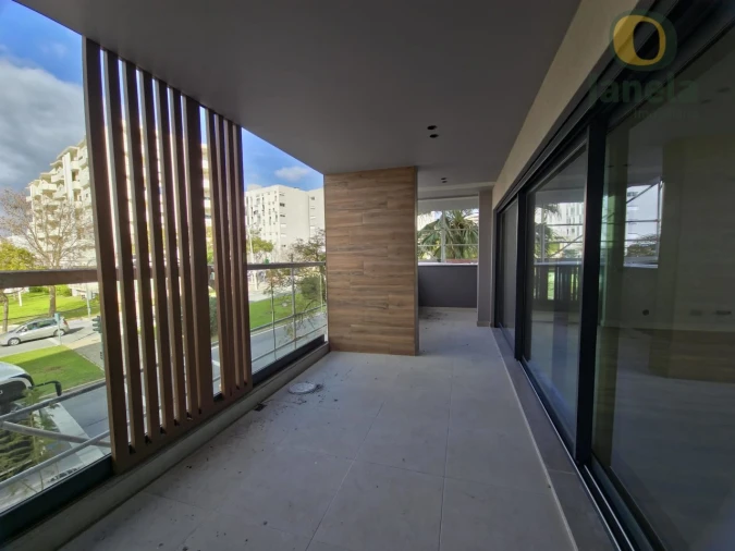 Apartamento T3 para Venda em Faro (Sé e São Pedro) Foto 10