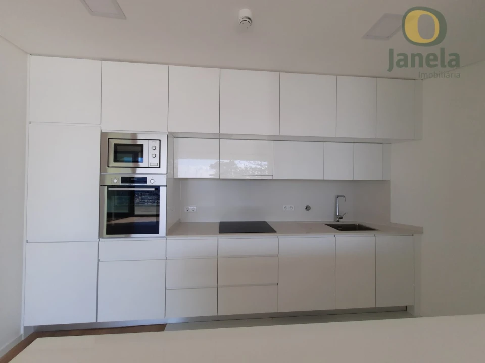 Apartamento T2 para Venda em Olhão Foto 5