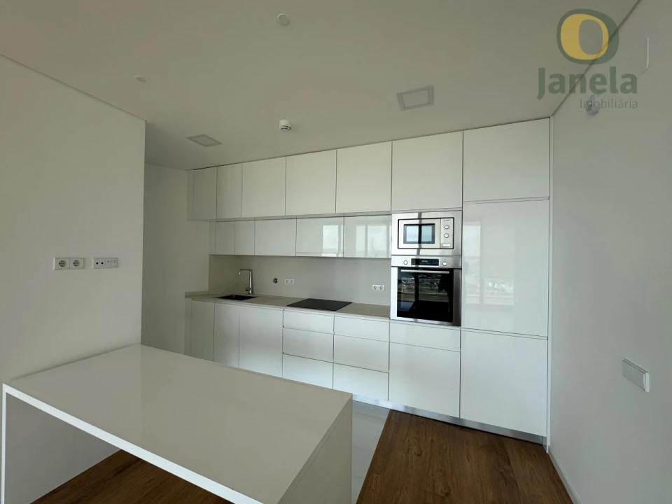 Apartamento T2 para Venda em Olhão Foto 10