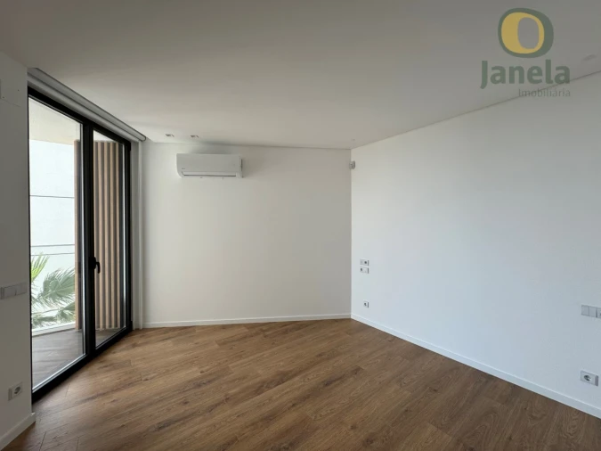 Apartamento T2 para Venda em Olhão Foto 15