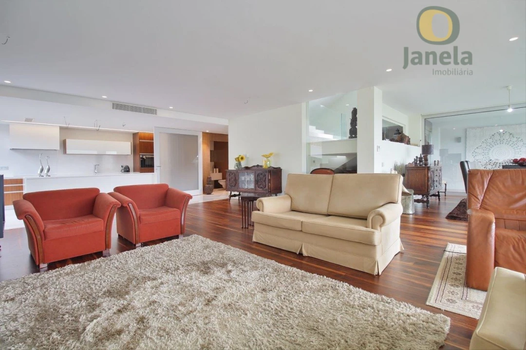 Moradia T4 para Venda em Santa Maria Maior e Monserrate e Meadela Foto 7