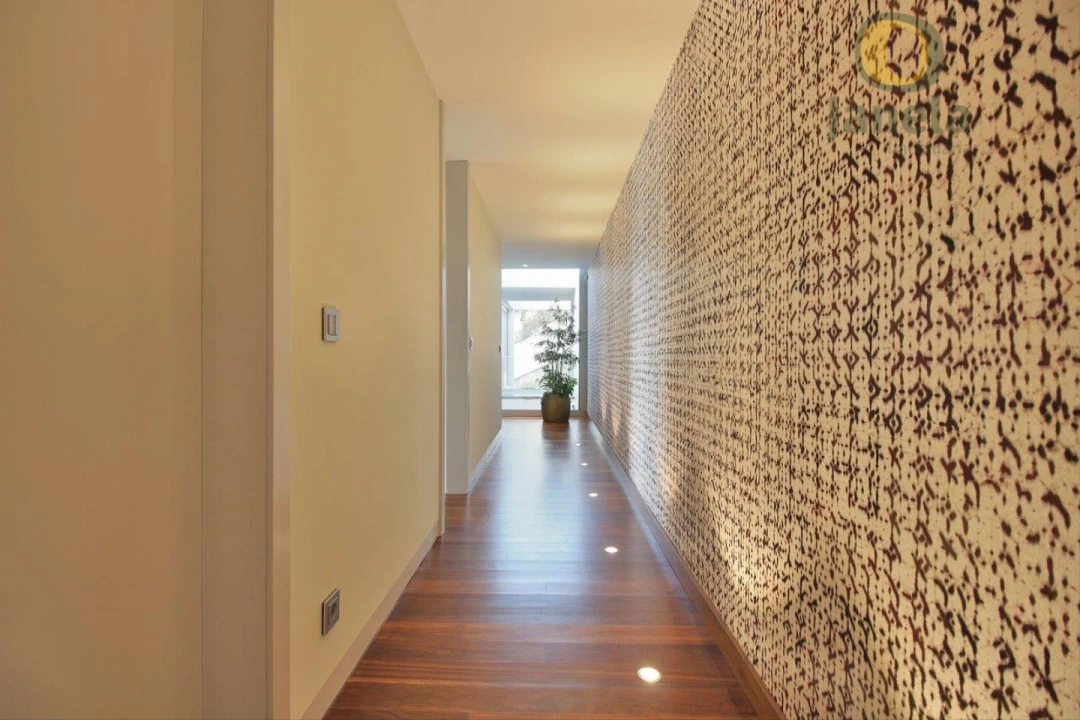 Moradia T4 para Venda em Santa Maria Maior e Monserrate e Meadela Foto 10