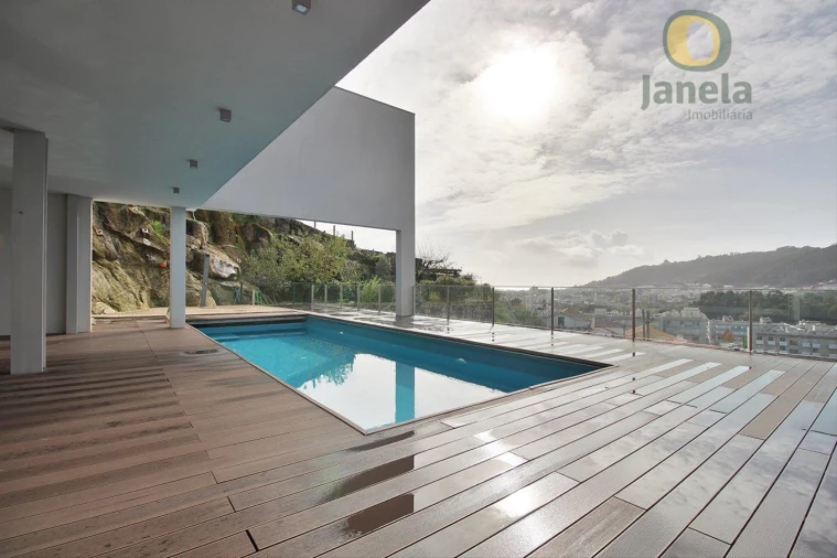 Moradia T4 para Venda em Santa Maria Maior e Monserrate e Meadela Foto 2