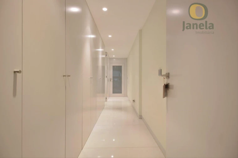 Moradia T4 para Venda em Santa Maria Maior e Monserrate e Meadela Foto 25