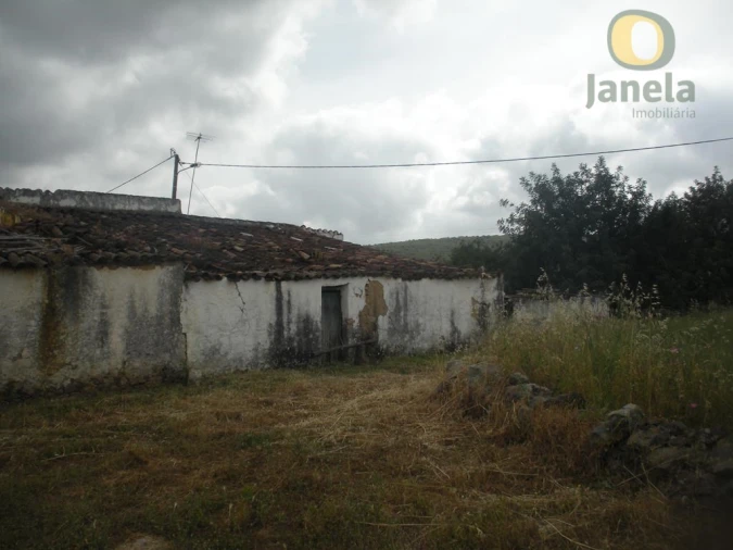 Moradia T4 para Venda em Santa Catarina da Fonte do Bispo Foto 11