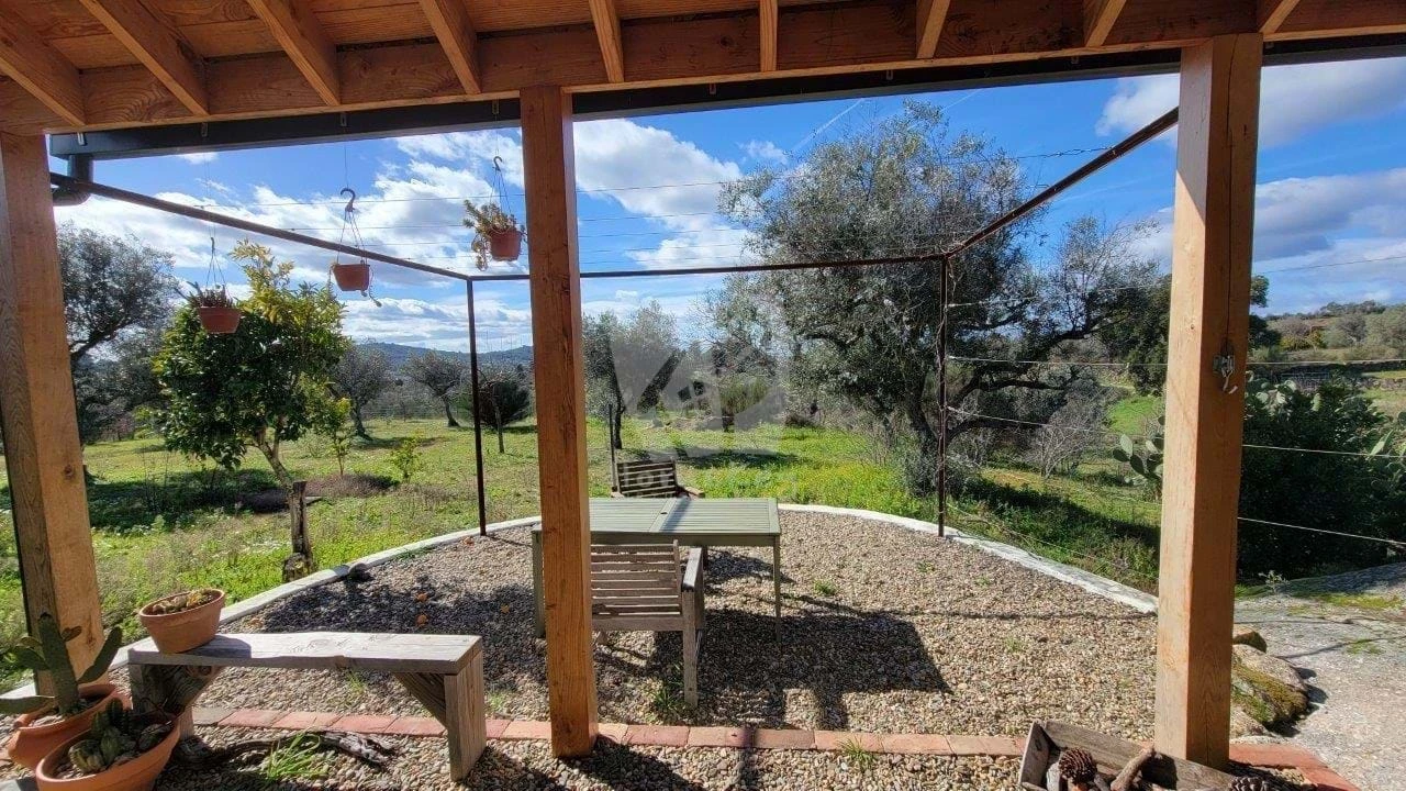 Quinta T2 para Venda em Aldeia do Bispo, Águas e Aldeia de João Pires Foto 5