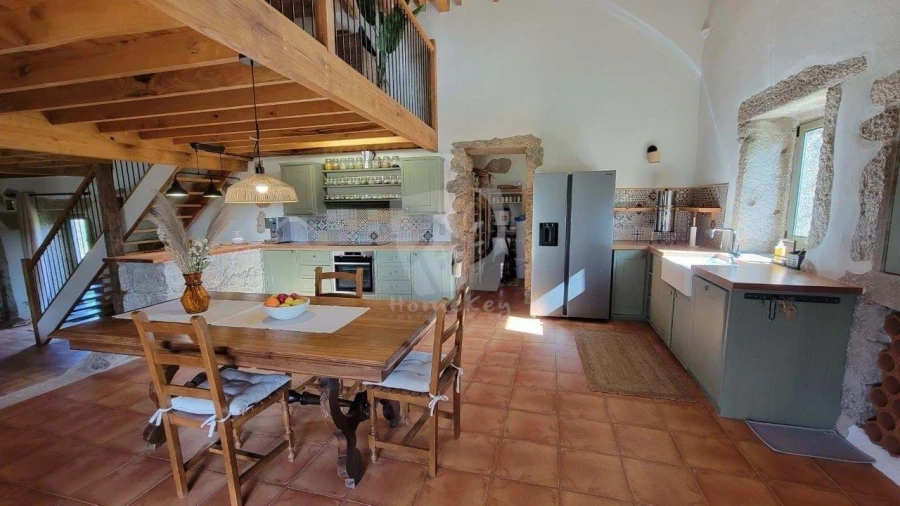 Quinta T2 para Venda em Aldeia do Bispo, Águas e Aldeia de João Pires Foto 6