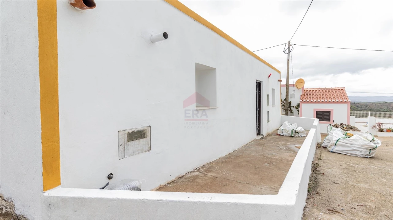 Moradia T0 para Venda em Alcoutim e Pereiro Foto 1