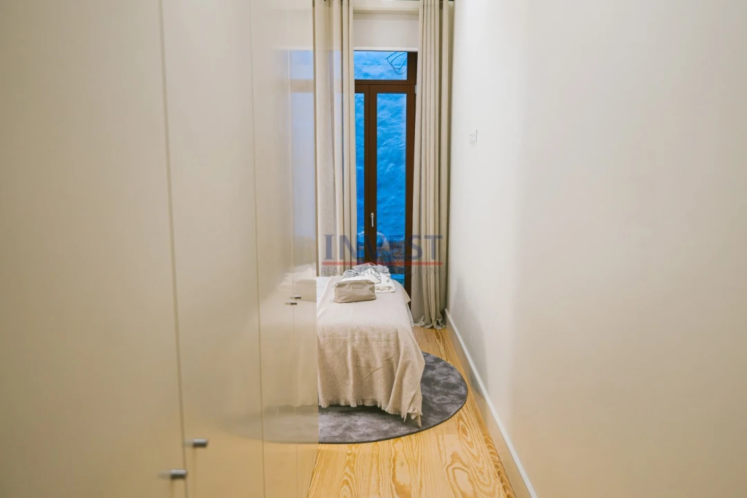 Apartamento T2 para Venda em Cedofeita, Santo Ildefonso, Sé, Miragaia, São Nicolau e Vitória Foto 16