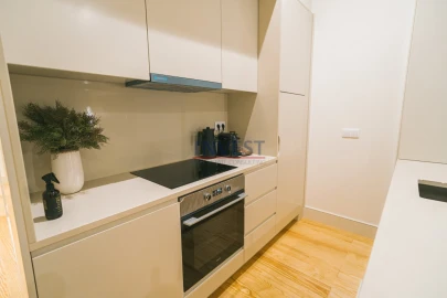 Apartamento T2 para Venda em Cedofeita, Santo Ildefonso, Sé, Miragaia, São Nicolau e Vitória