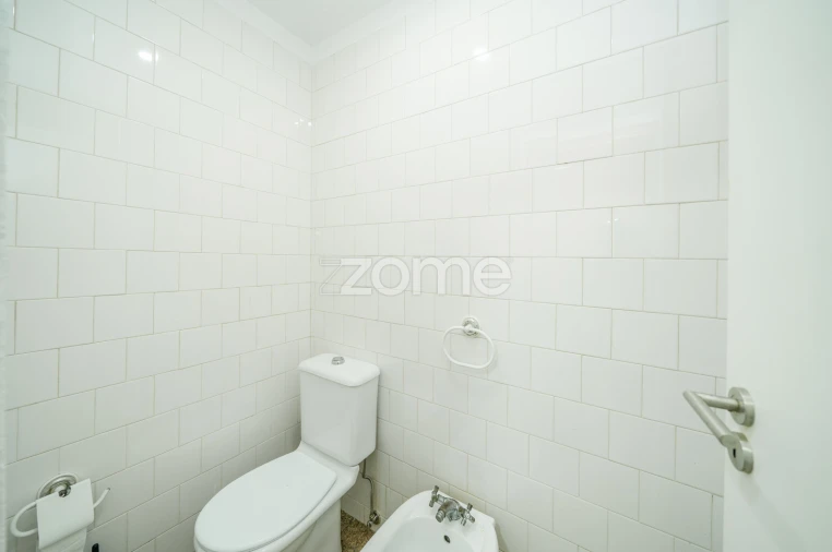 Terreno Comércio / Armazém para Venda em Lordelo Foto 27