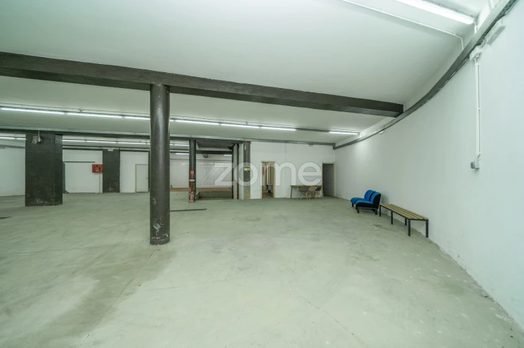 Terreno Comércio / Armazém para Venda em Lordelo Foto 31