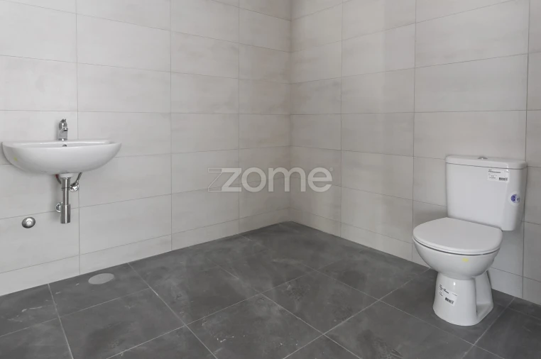 Negócio para Arrendamento em Gavião