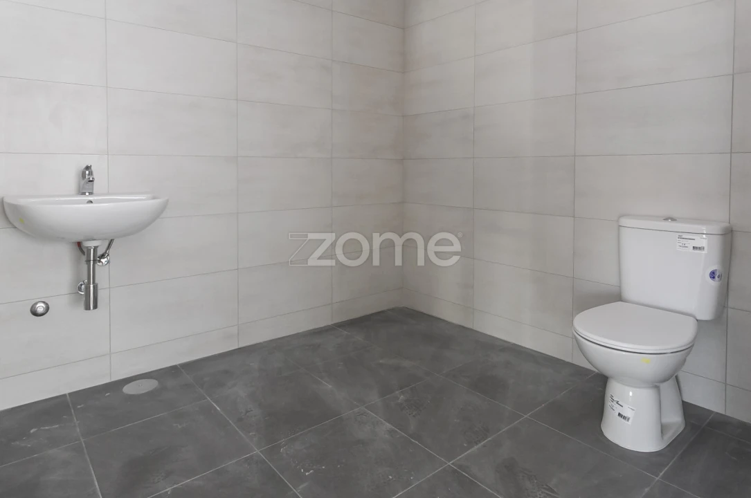 Negócio para Arrendamento em Gavião Foto 2