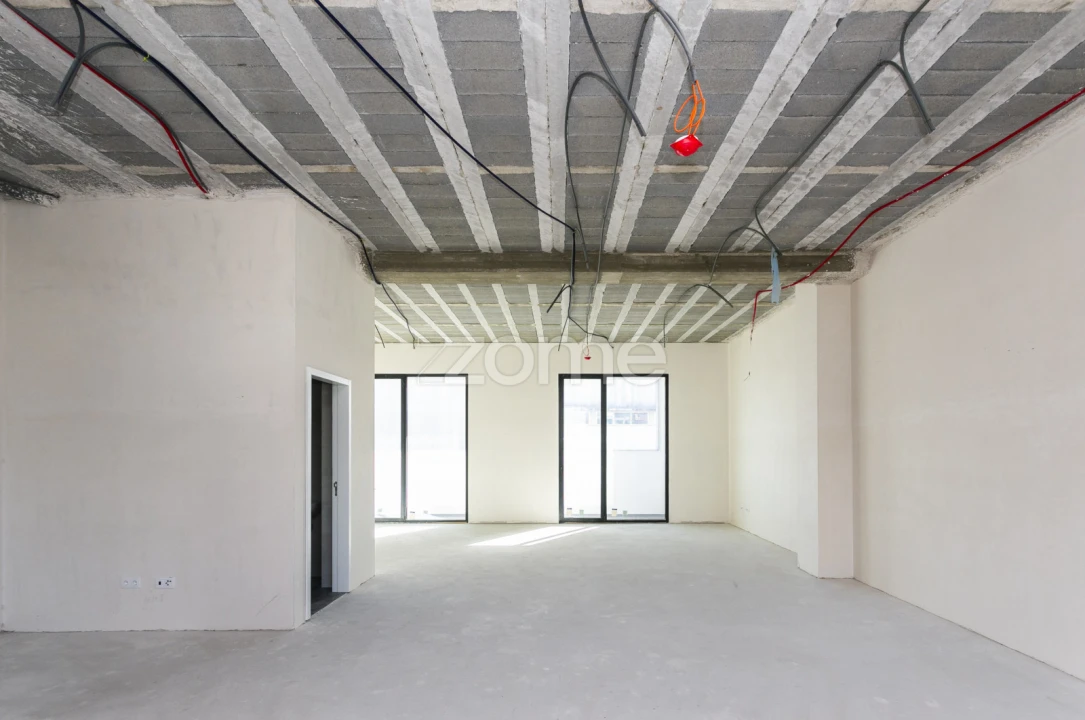 Negócio para Arrendamento em Gavião Foto 3