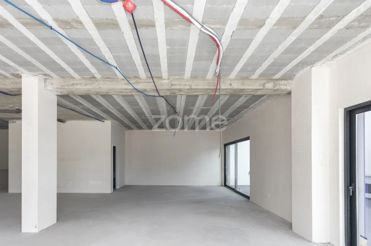 Negócio para Arrendamento em Gavião Foto 8