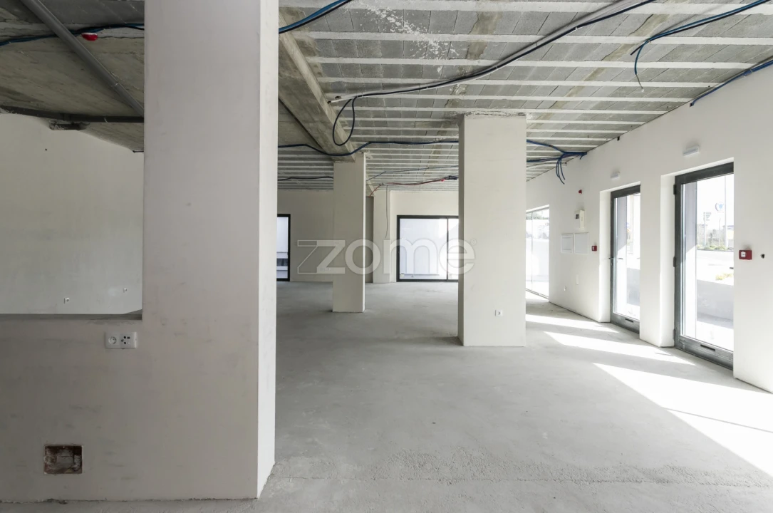 Negócio para Arrendamento em Gavião Foto 17