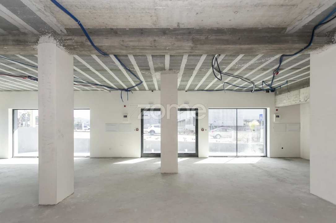 Negócio para Arrendamento em Gavião Foto 19