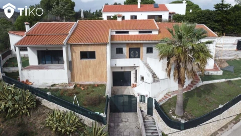 Moradia T6 para Venda em Palmela