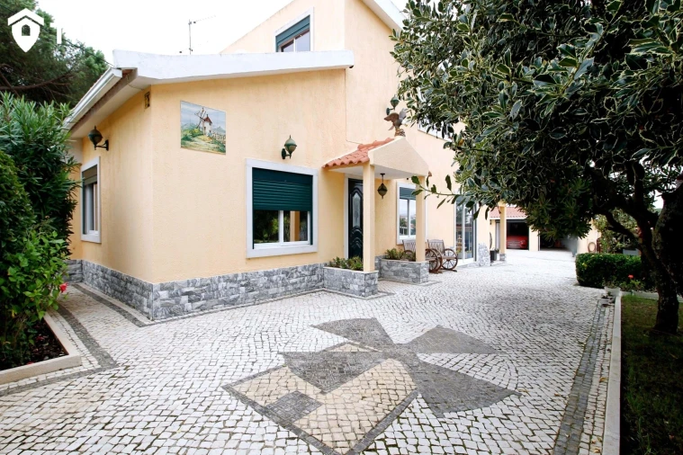 Quinta T3 para Venda em Agualva e Mira-Sintra Foto 5